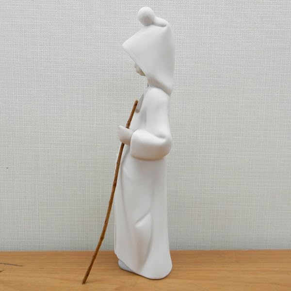 希少 リヤドロ バスケットを持つ少女 4678 陶器人形 フィギュリン