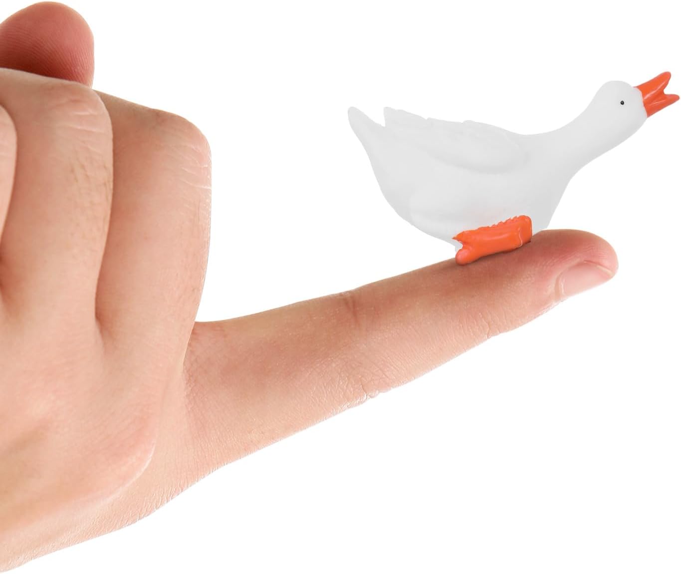 HOMSFOU White Goose Figurines 6pcs Miniature Goose Statue Tiny Resin Animals Figures Fairy Garden Accessories Farm Animals Decoration for DIY Micro Moss Landscape