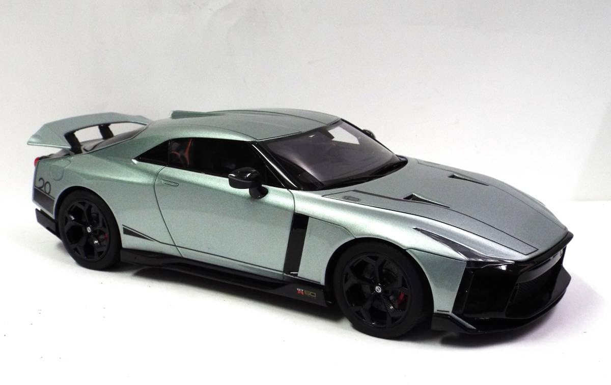 Amazon | 1/18 日産 GT-R (R35) R50 by イタルデザイン (市販モデル