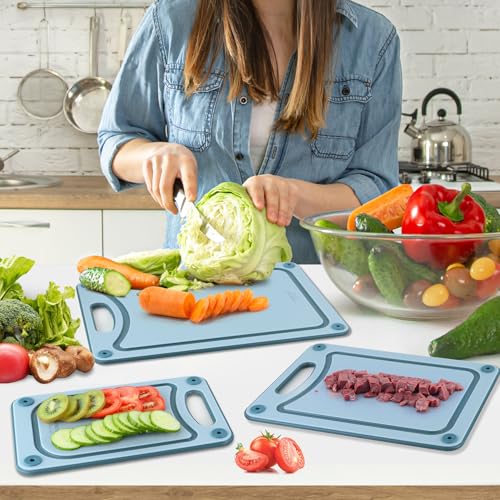 Finorder Set of 3 Sizes Cutting Boards with Easy Grip Handle and Juice Grooves, Chopping Board Non-Slip Reversible BPA-Free Dishwasher Safe for Veggies Chopping Meat, Sky Blue - Image 3