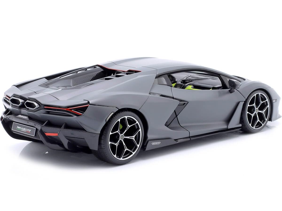 Amazon.com: MAISTO 1/18 - Lamborghini Revuelto - 2023 : Arts