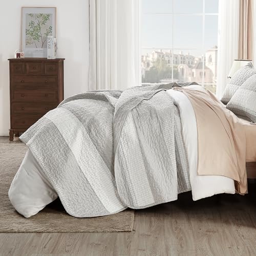 Image of Andency King Size Quilt Set Linen Grey, 3 Pieces Summer Ultra Soft Lightweight Bedspreads & Coverlets Set, Patchwork Striped Quilted Bedding Sets for All Seasons (1 Quilt, 2 Pillow Shams)