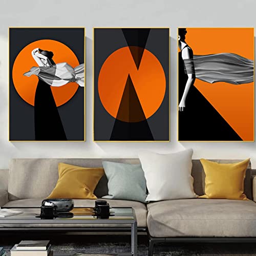 Peinture mur toile femme nordique pour habiller un mur vide de salon avec une déco fille élégante