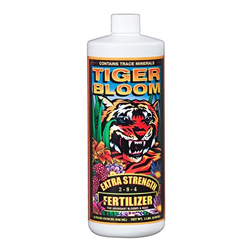 Fox Farm Liquid Nutrient Trio Soil Formula: Big Bloom, Grow Big, Tiger Bloom (Pack Of 3-32 Oz Bottles) 1 Quart Each + Twin Canaries Chart & Pipette #TOP3