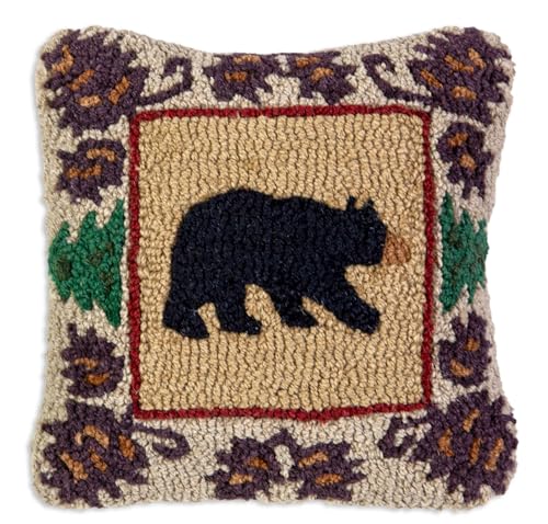 Chandler 4 Corners Artist-Designed Northwoods Bear Hand-Hooked Wool Decorative Throw