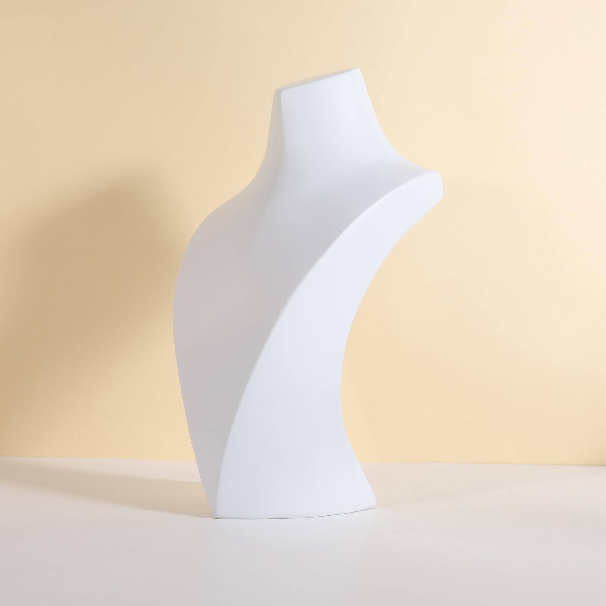 GemeShou 3D Gypsum Jewelry Display Mannequin, White Necklace display Bust Stand for Home Decor, Necklace Pendant Chain Display for Selling【Gypsum Bust】