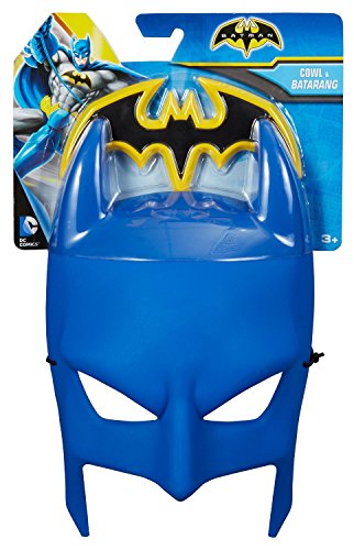 Batman Cowl and Batarang Role Playset