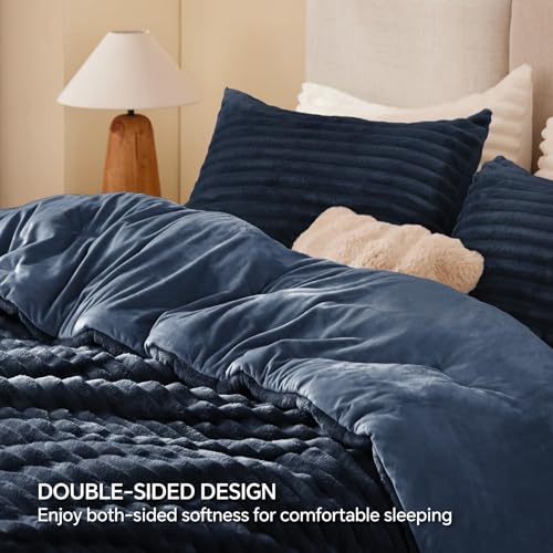 BEDELITE Fleece Oversized Queen Comforter Set -Super Soft & Warm Fluffy Navy Blue Bedding, Luxury Fuzzy Heavy Bed Set for Winter with 2 Pillow Cases