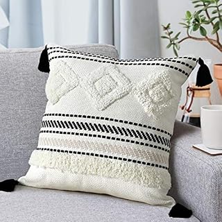 LOMOHOO Decorative Boho Throw Pillow Cover,Beige Pillowcase for Couch Sofa Bed,Woven Tufted Cotton Cushion Case with Tassels for Living Room Office Car,Pillow Beige (18x18inch, Black and white)