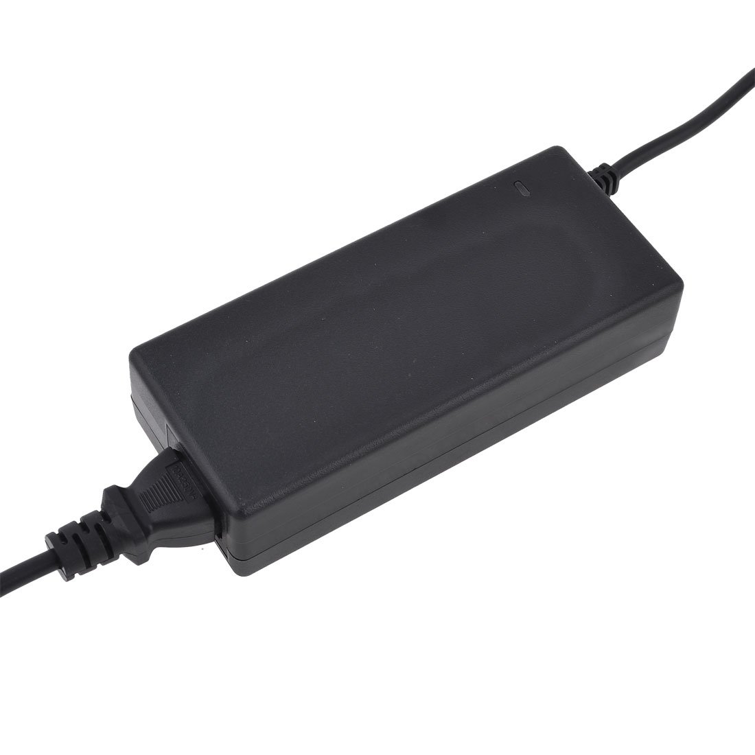 Adaptador de alimentación contra parpadeo LED con salida estable de 12V 7A