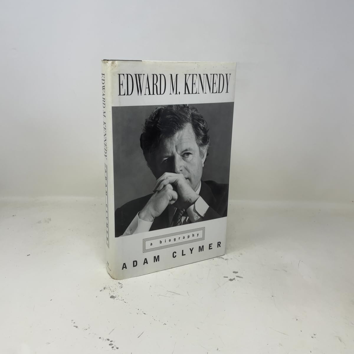 Buy Edward M. Kennedy: A Biography — BookShops.in