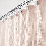 MEDIDAS IDEALES: Con un tamaño de 183,0 cm x 183,0 cm, esta cortina de tela se puede usar de forma óptima en la mayoría de duchas y bañeras habituales.
