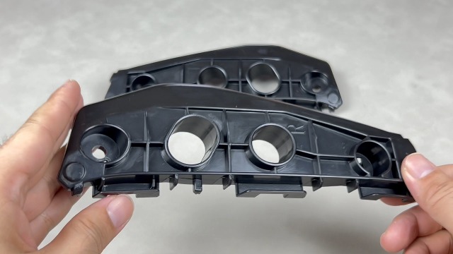 Driver Side Front Bumper Bracket For 2011-2013 Toyota Corolla – LH, Black Plastic (Replaces TO1042114, 5211602170)