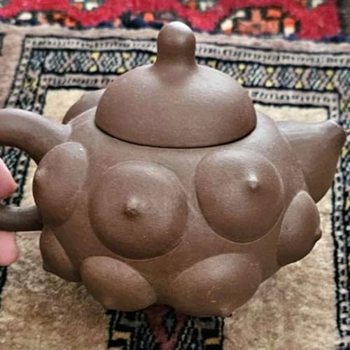 『Baby's Diaper Consent, Chatbot Jesus, Scottish "Windmilling", and Pancho's Boobie Tea Pot』のカバーアート