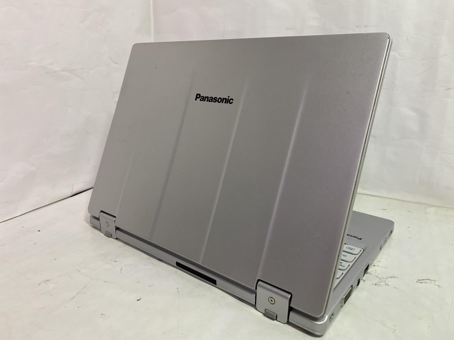 Amazon.co.jp: 【中古パソコン】Let's note RZ6 (CF-RZ6RFDVS) (no