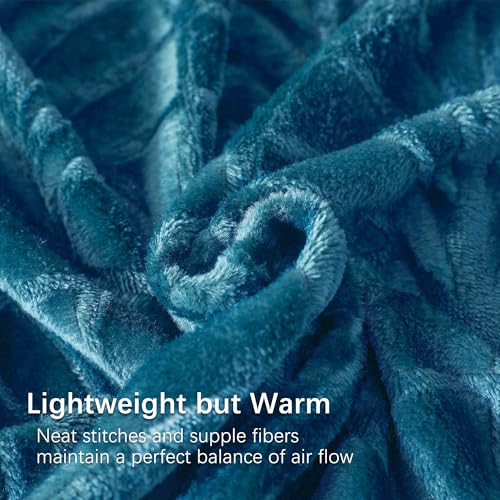 Whale Flotilla Flannel Fleece Twin Size Blanket for Bed, Soft Fluffy Velvet Bedspread Coverlet with Decorative Vintage Pattern for All Season, Warm and Lightweight, 60x80 Inch, Teal