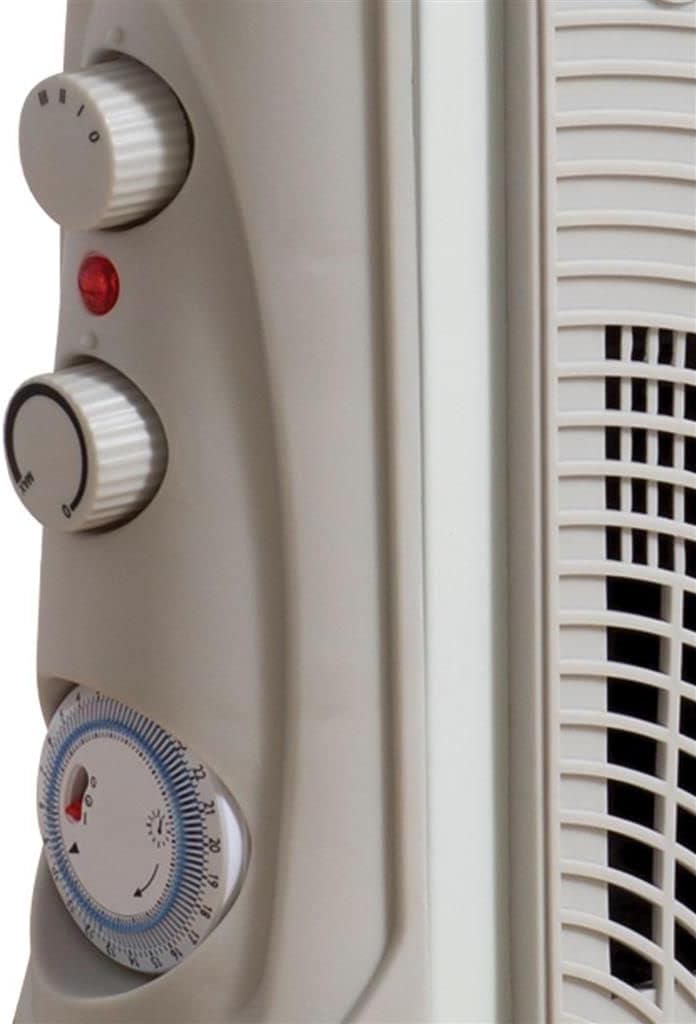Close-up of the control panel on the Daewoo Convector Heater, showing the power switch, thermostat dial, and timer dial.