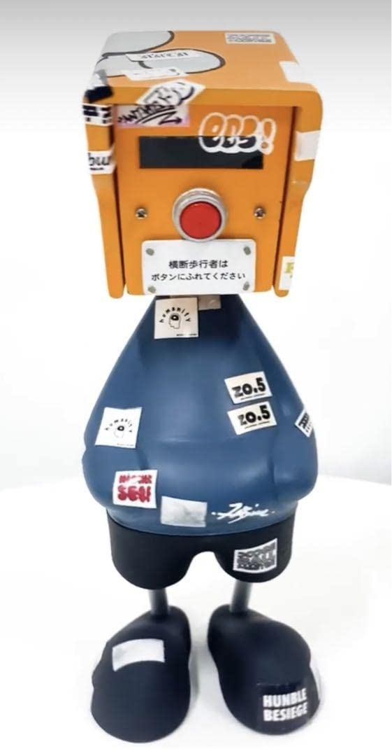 FAKETOY ウォーカー WALKER モノクロ Amazon.co.jp: FAKE TOY WALKER 1 faketoy デザイナーズトイ