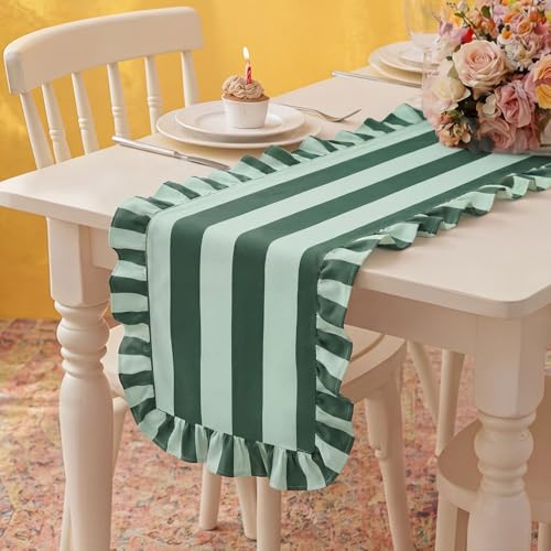 HunnmingRe Ruffle Edge Striped Table Runner, 118x15.7 Inch, Green