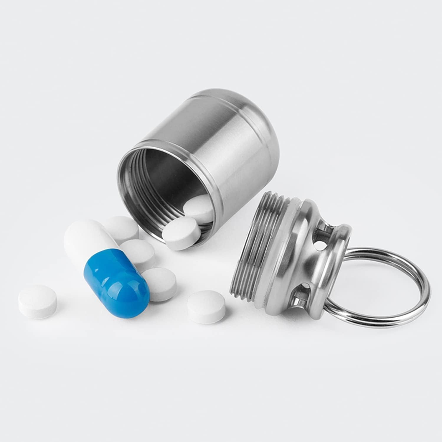 Tablet-Box, Reise-Pillenbox, niedlicher Mini-Pillenetui-Schlüsselanhänger, diskreter Pillenbehälter for die Handtasche, Titan-Pillenanhänger, Nitro-Halskette, wasserdichter Pillenhalter for Männer, ED