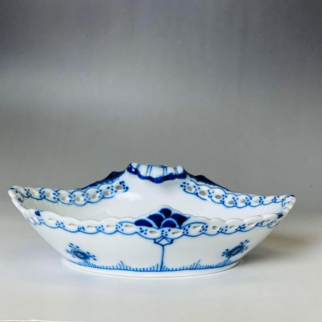 ロイヤルコペンハーゲン ブルーフルーテッド シェルディッシュ