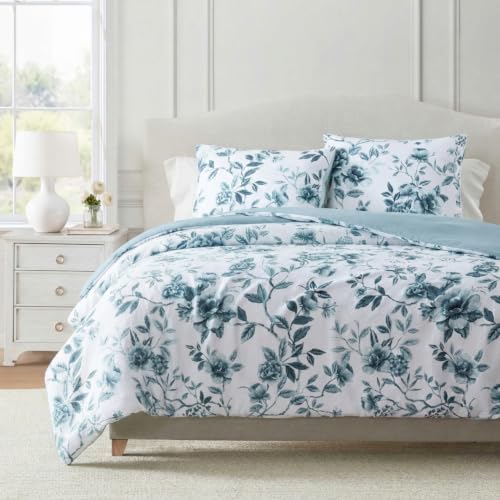 Image of Martha Stewart - King Comforter Set, Textured Cotton Jacquard with Refined Softness & Medium Weight Feel, 3 Piece Bed Set with Matching Pillowcases (Vivian Floral Blue)