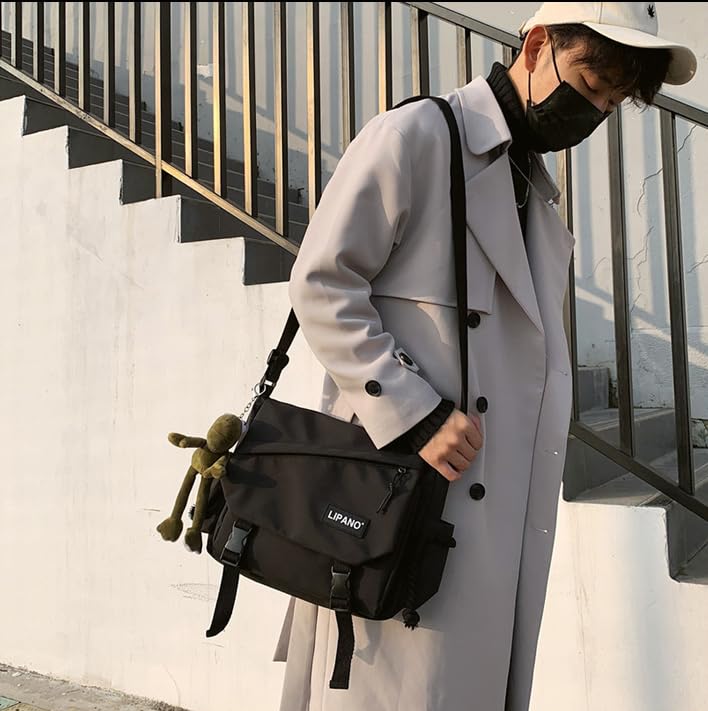 Sac à bandoulière en nylon kawaii style japonais avec pin's et ornements