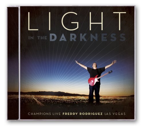 Bild: Light in the Darkness by Freddy Rodriguez (2009-02-10) f�r 121,00 EUR bei amazon.de