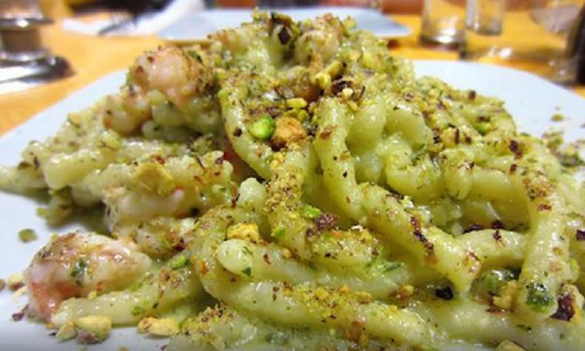 Busiate corte artigianali trapanesi 100% grano siciliano autoctono molito a pietra naturale. Confezione da 24 pacchi da 500 gr. cadauno (Totale 12 Kg.)