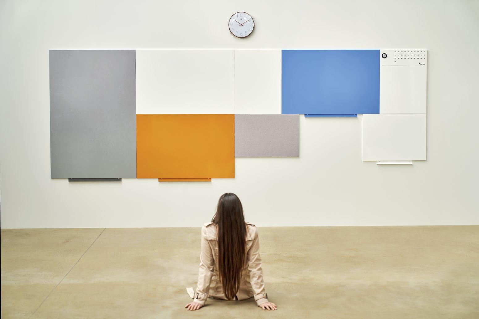 Rocada | Pizarra Blanca Magnética | Pizarra Blanca Sin Marco | Pizarra Imantada de Pared | Borrado en Seco | Bandeja para Rotuladores Incluida |55 x 75 cm