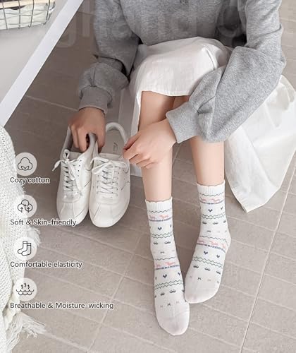 Image of IIG 5 Pairs Womens Novelty Cute Crew Socks Colorful Funny Ankle Socks Gifts for Womens Socks