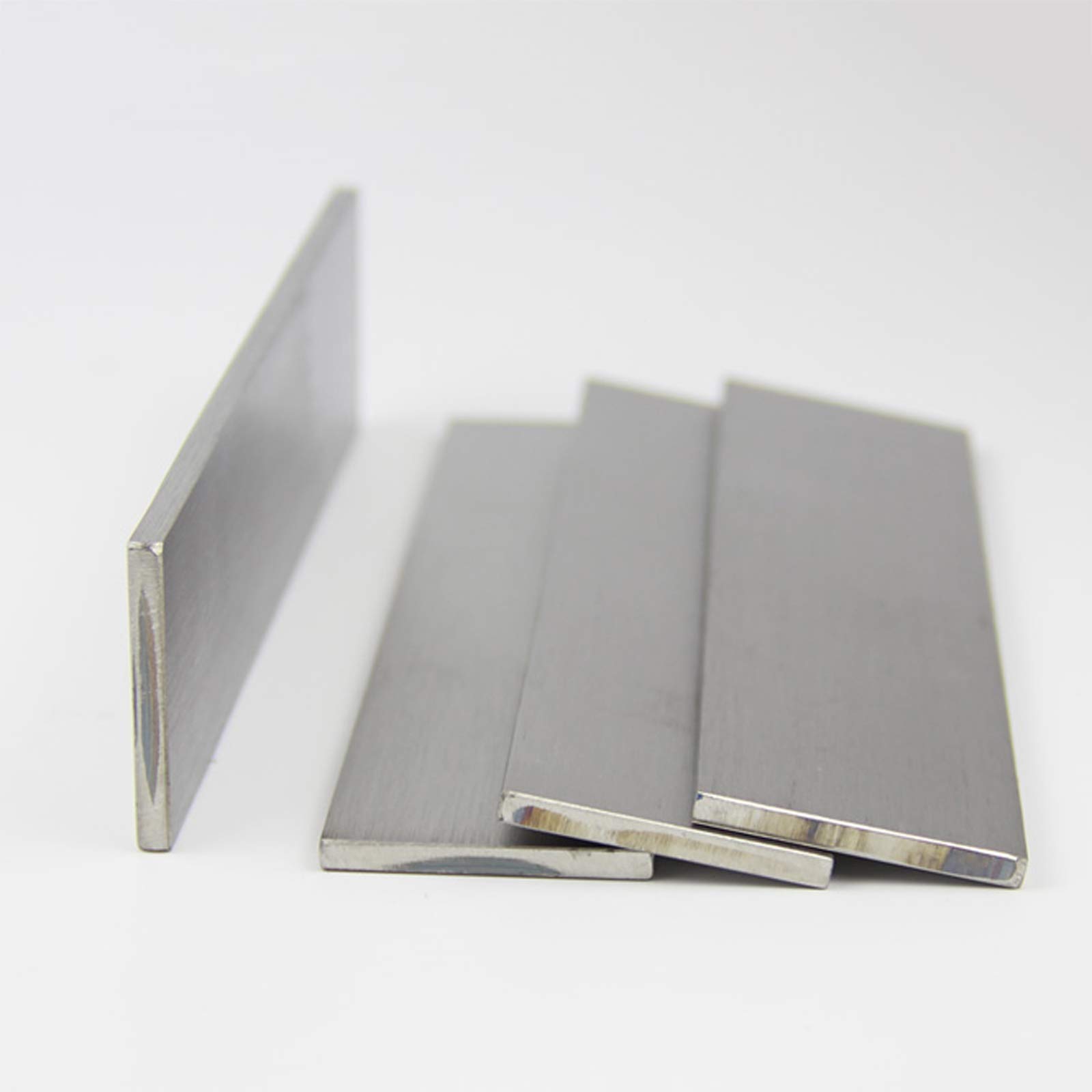 Barra plana de acero inoxidable 304 de 5 mm de grosor x 10-50 mm de ancho x 500 mm de largo for decoración industrial y ferretería.(5x50x500mm)