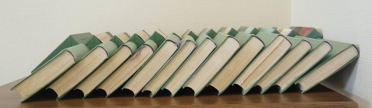Amazon.co.jp: 訳あり『世界文学全集』 発行者河出孝雄発行所河出書房