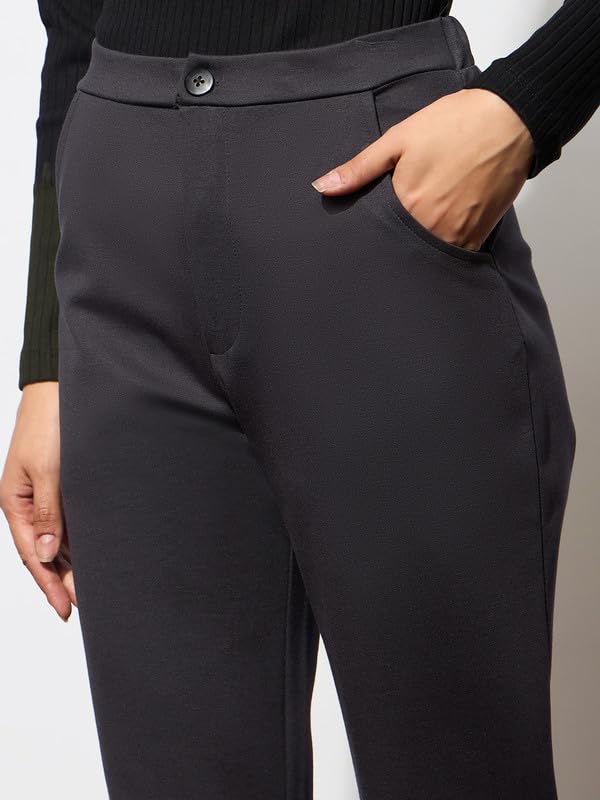 Image of Black 4-Way Stretch Tapered Pants