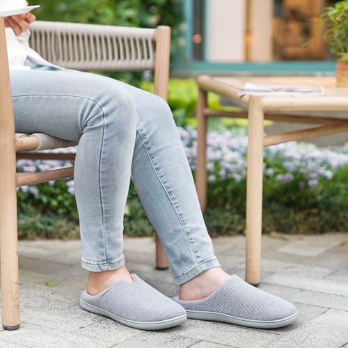 Garonne Women's V-neck Slippers with Memory Foam, Ladies' Slip-on House Shoes for Bedroom Indoor/Outdoor2