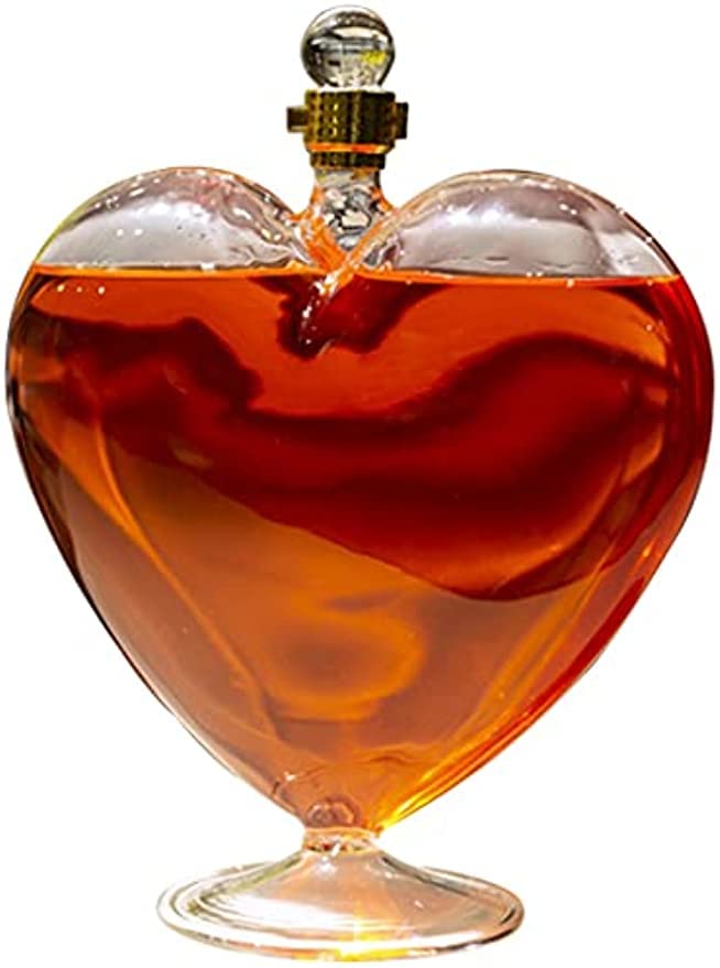 Amazon｜ワインデカンタ 形のデキャンタ ハート型の赤ワインボトル