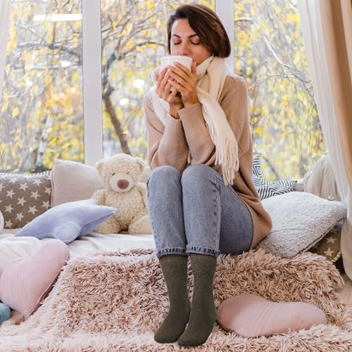 Image of Thermal Crew Socks for Women, 6 Pairs Cotton Quarter Socks in Neutral, Cozy Ankle Socks