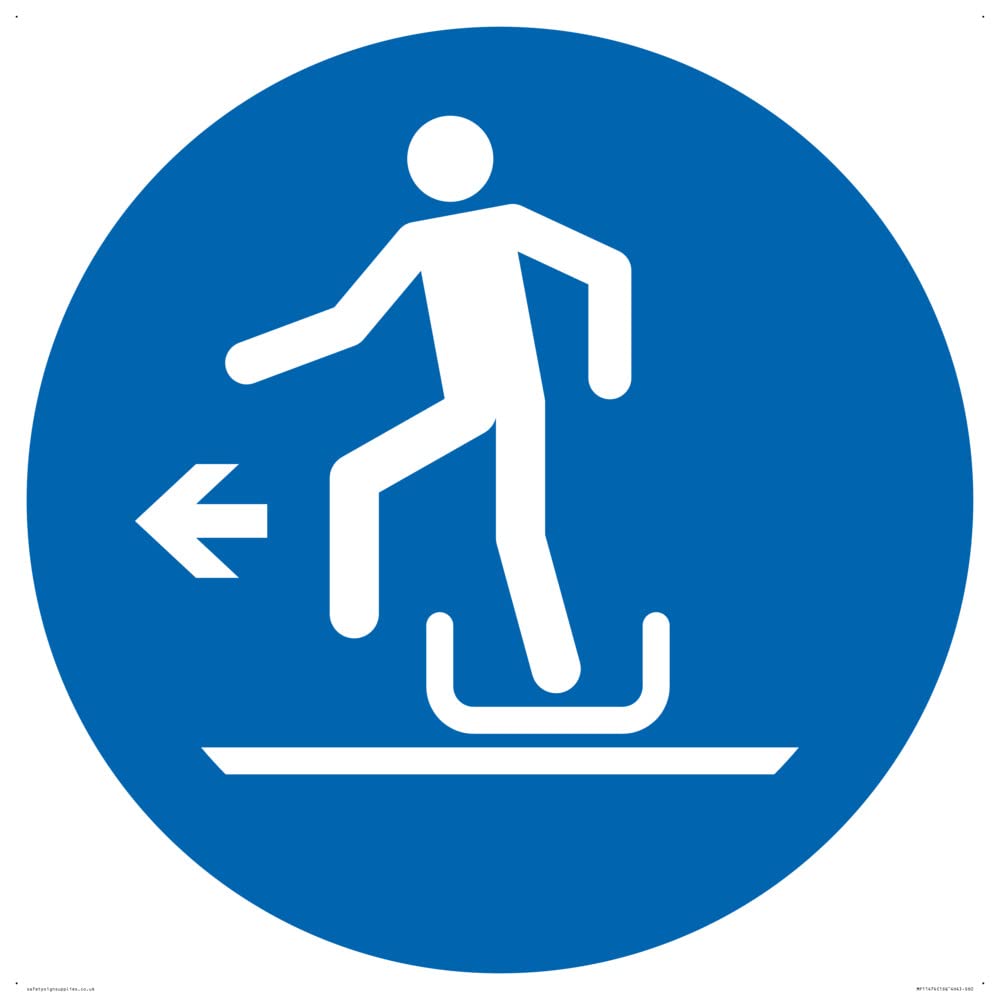 Mandatory: Alighting from toboggan to the left Sign - 600x600mm - S60