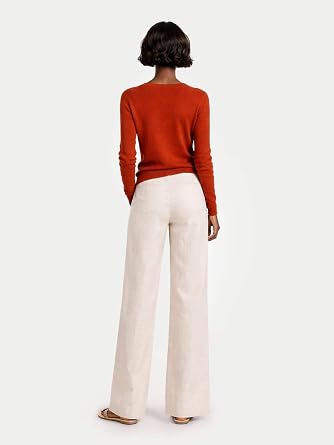 GOBI Essential Cashmere V-Neck Sweater