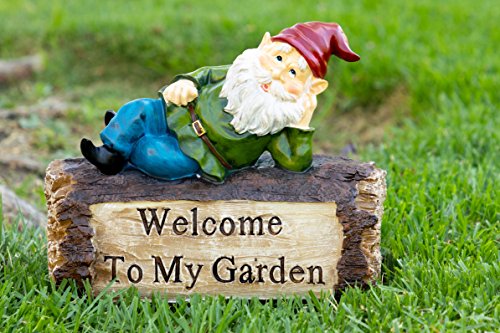 Alpine Corporation 9" Tall Outdoor Garden Gnome and Welcome Sign Yard Statue Decoration, Multicolor