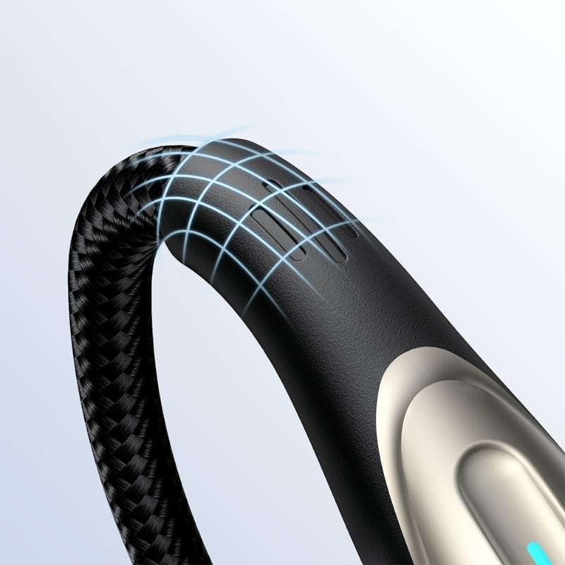 Close-up of the Joyroom SA31-CL3 cable's braided exterior, highlighting its durable construction.
