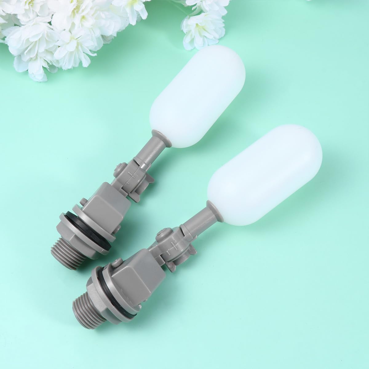 KOMBIUDA Schwimmerkugel Absperrventil Niveauregelventil 4 Stück aus Abs und Pe Dn15 Gewindedurchmesser 20mm 1/2 Zoll für Tierhaltung und Automatische Befüllung