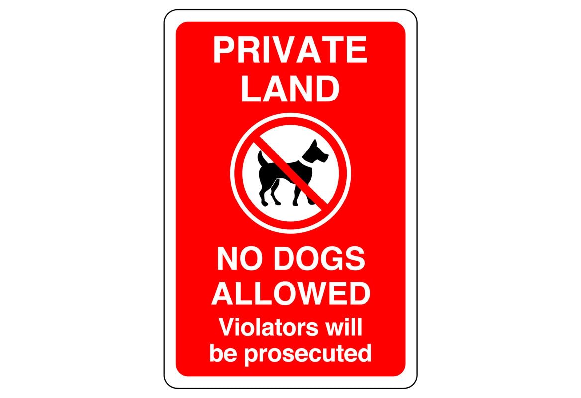 Private land no dogs allowed violators will be prosecuted safety sign - 1.2mm Rigid plastic for indoor/outdoor usage (400mm x 300mm) Viewing Distance within 14m.