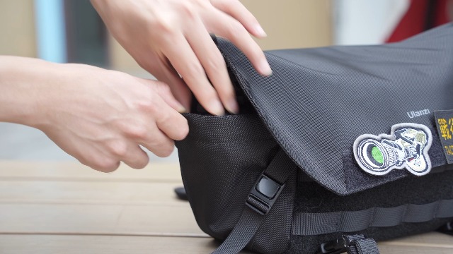 Bolsa De Hombro Para Cámara DSLR Ulanzi - Ligera, Con Separadores Ajustables, 6 Litros De Capacidad, Aprox. 36x20x11 Cm - Ideal Para Viajes Y Fotografía