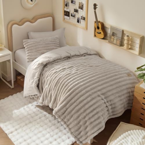 Image of Bedsure Gentlesoft 2-in-1 Twin Comforter Set and Detachable Fluffy Blanket, Beige Bedding Set for All Season Use, Detachable Design for Space Saving (Includes 1 Pillow Sham, 1 Pillowcase)