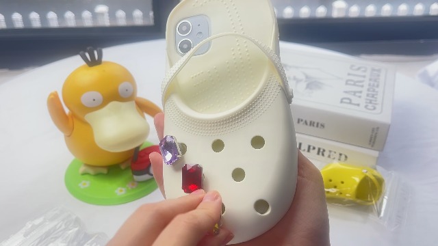 Amazon.com: TRADAY Funny Weird Fake Shoe Phone Case for