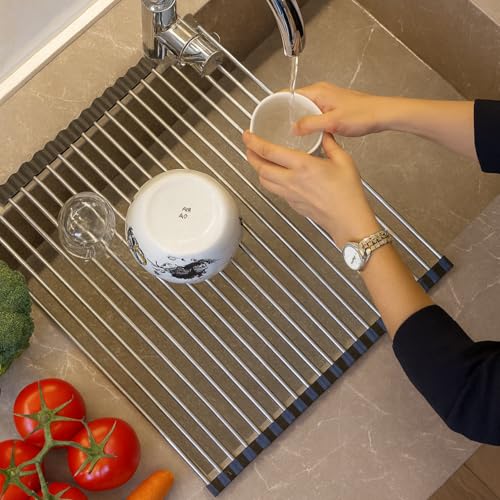 Esila Escurreplatos Plegable sobre Fregadero, Rejilla Escurridora Enrollable de Acero Inoxidable, Secador de Platos Multifuncional para Tazas, Frutas y Verduras, Organizador de Cocina Antideslizante