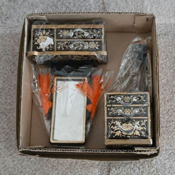 Amazon | お雛様 お道具セット（8品道具セット） | ひな道具 | おもちゃ