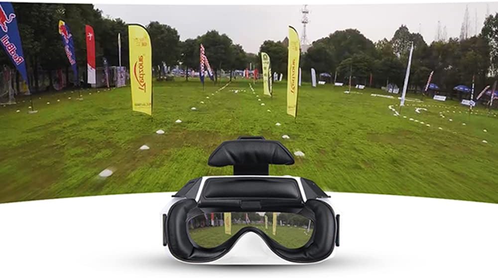 L-Ewwel Persuna View (FPV) perspective through the Goggle4, showing a drone racing course