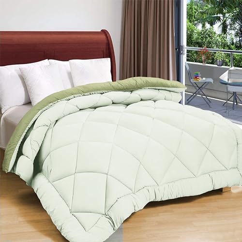 Image of Amazon Brand - Umi Summer Razzai All Season 220 GSM Ac Comforter Ultra Super Soft Fluffy Comforter (90 inch X 86 inch Inches /228Cm X 220Cm) - Double Bed Comforter|Green| Lightweight| Microfibre